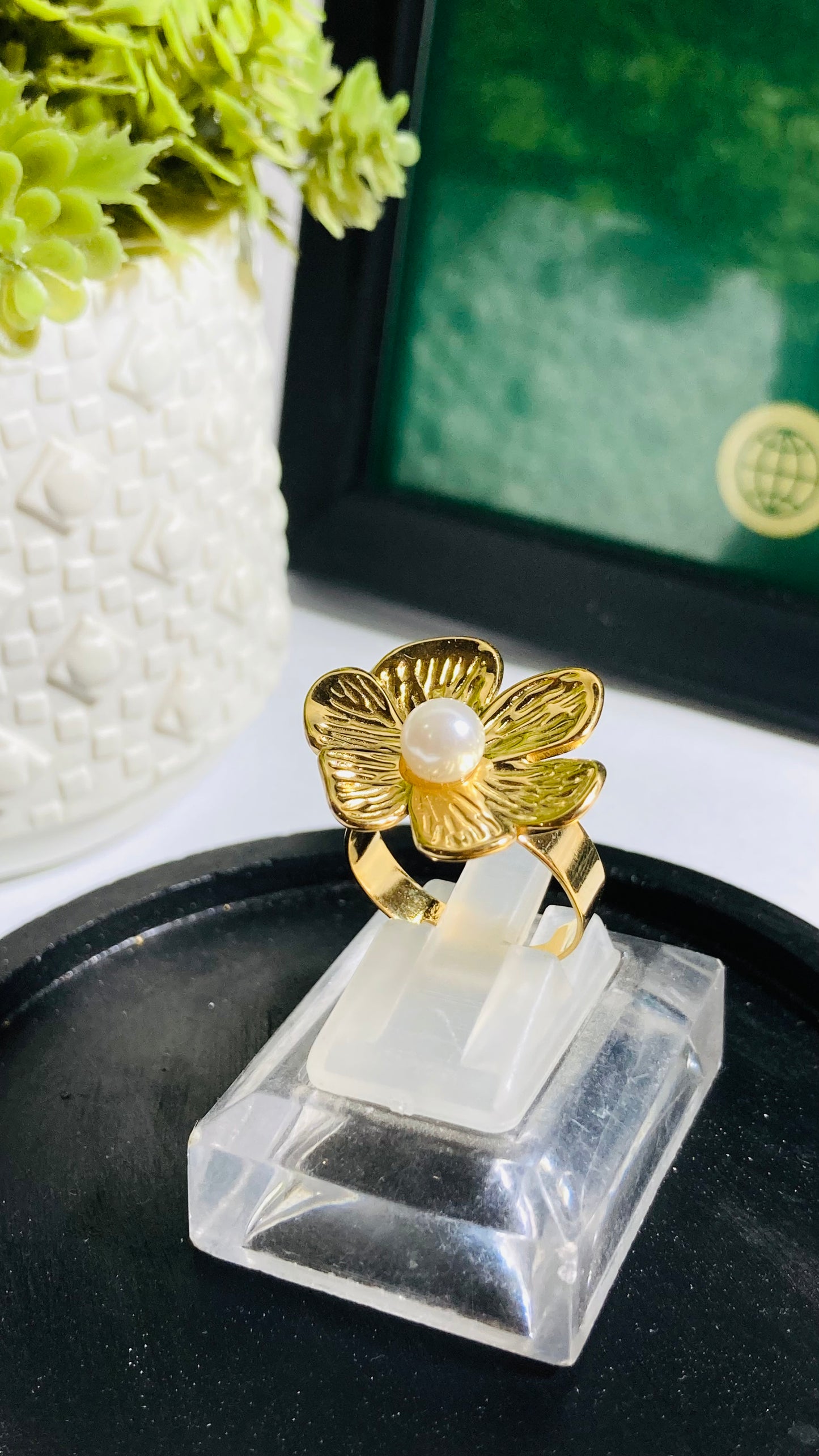 Flower Pearl Ring