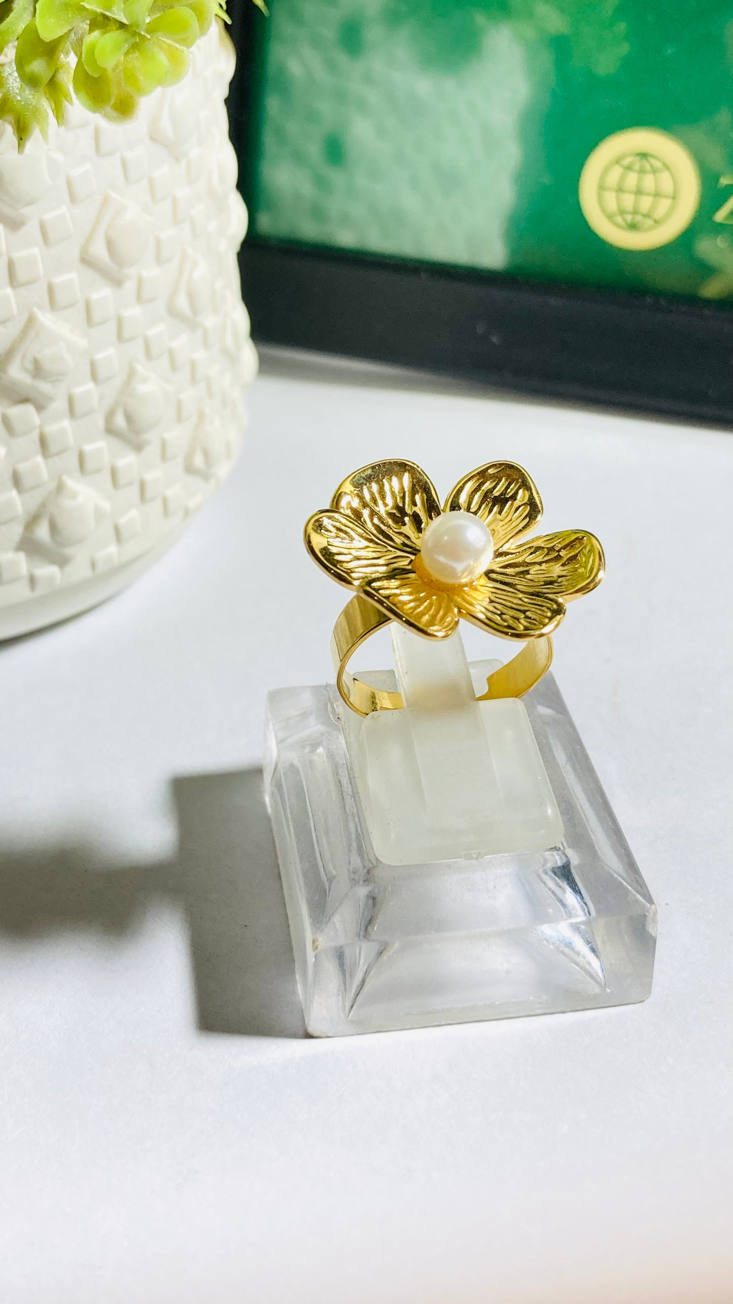 Flower Pearl Ring