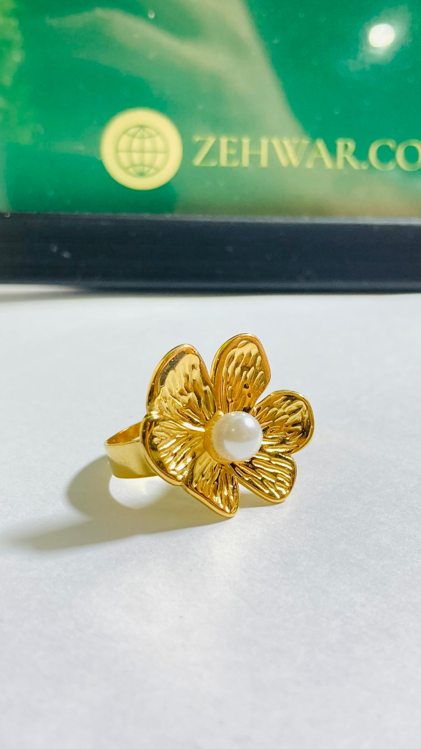 Flower Pearl Ring